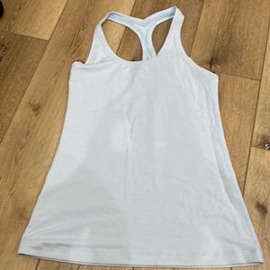 Lululemon cool racer back size 6 light blue